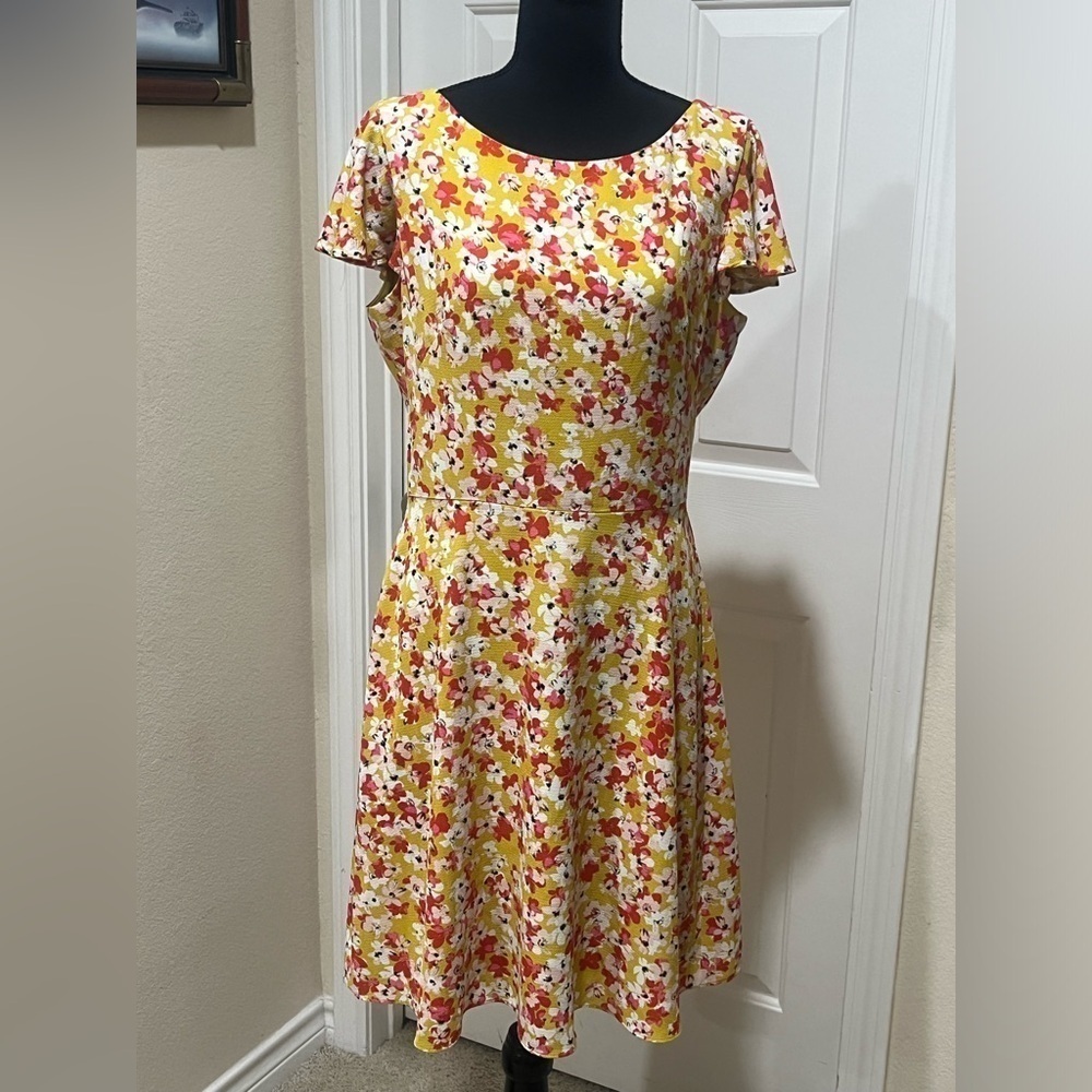LONDON TIMES, WEDDING GUEST, FLORAL PRINT FLUTTER SLEEVES DRESS, SIZE10